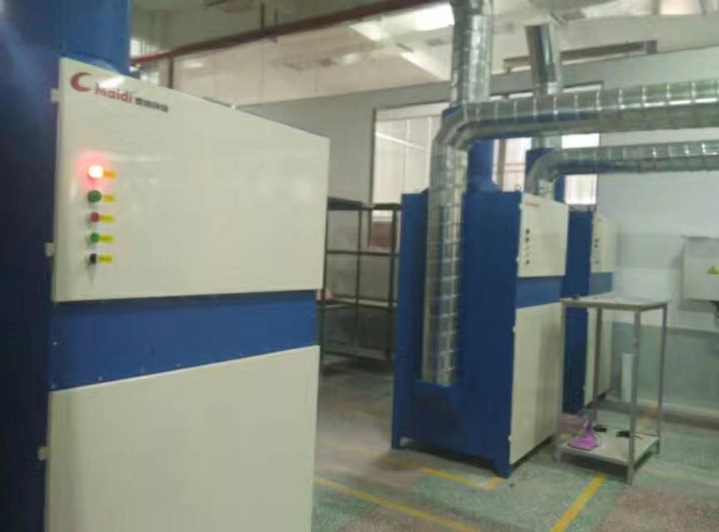 覆膜濾筒除塵器